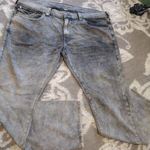 True Religion Ricky distressed gray pant